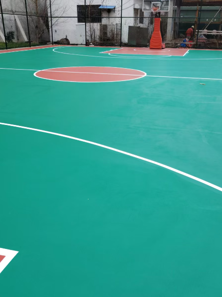 海盐 球场长期使用易出现地面开裂